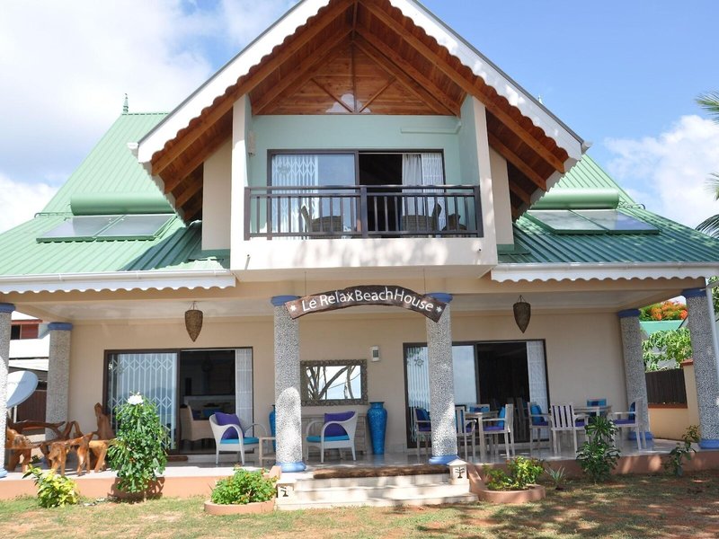 Le Relax Beach House 1