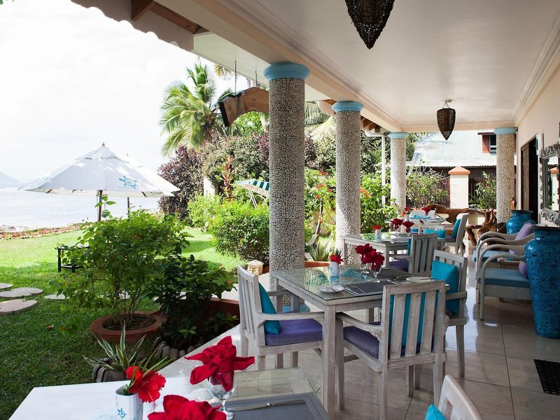 Le Relax Beach House 9