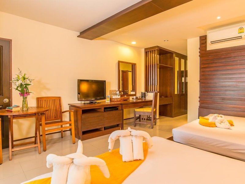 Lanta Pura Beach Resort 28