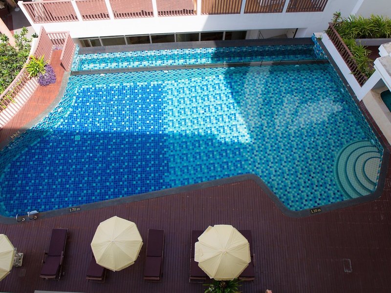 Aiyara Grand Hotel 19