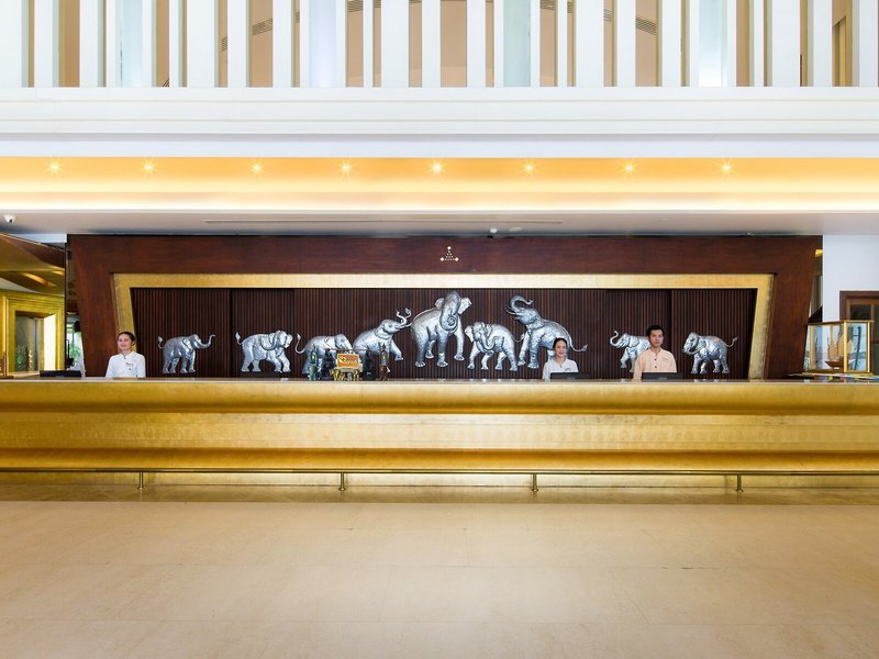 Aiyara Grand Hotel 23