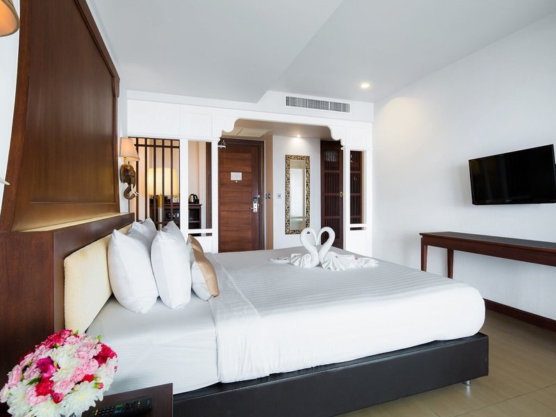 Aiyara Grand Hotel 48