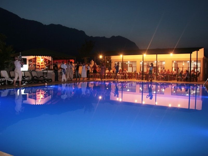 Ares Hotel 6