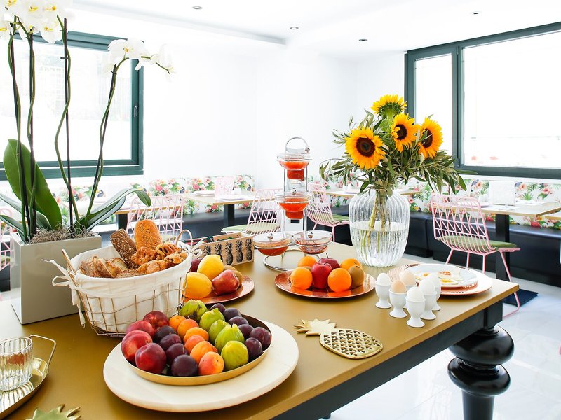 The Alley Boutique Hotel & Spa  10