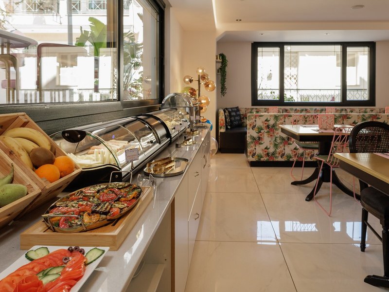 The Alley Boutique Hotel & Spa  11