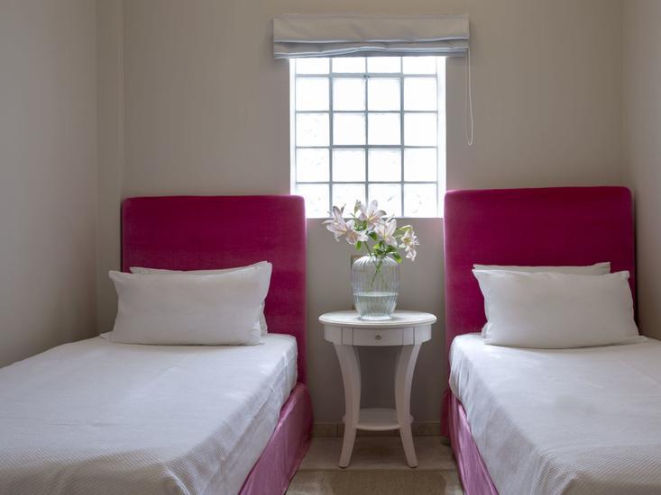 The Alley Boutique Hotel & Spa  11