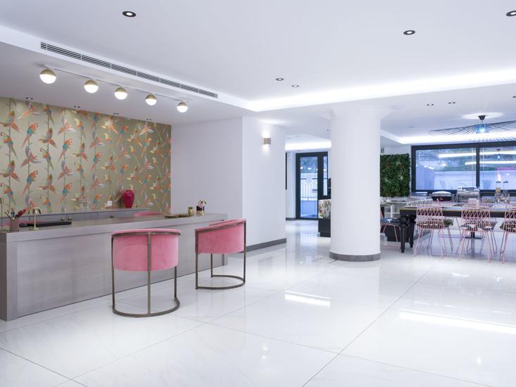 The Alley Boutique Hotel & Spa  14