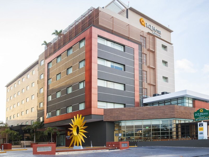 LQ Hotel by La Quinta Cancun 2