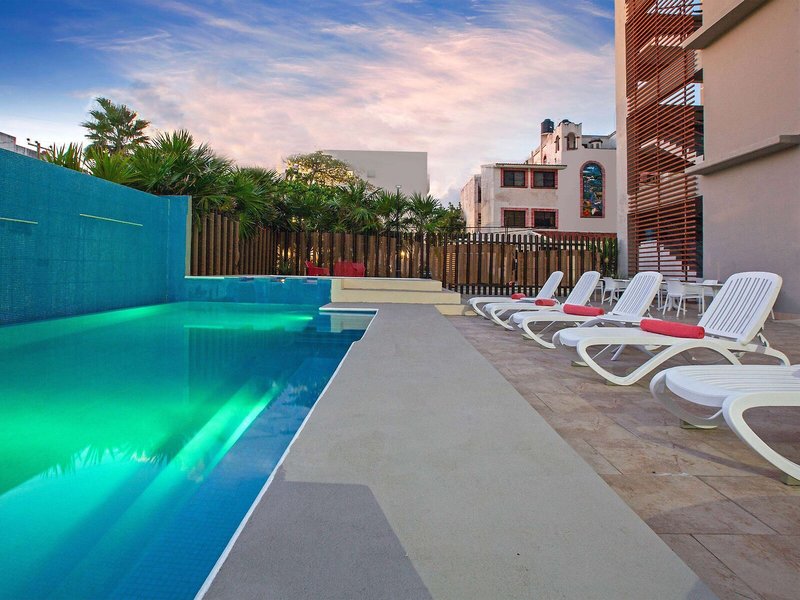 LQ Hotel by La Quinta Cancun 6