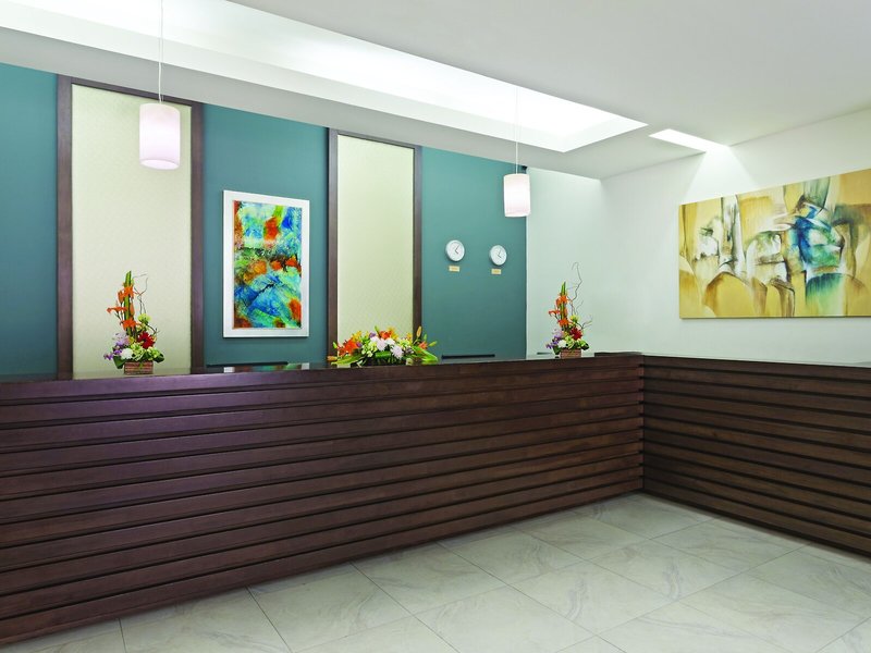 LQ Hotel by La Quinta Cancun 13