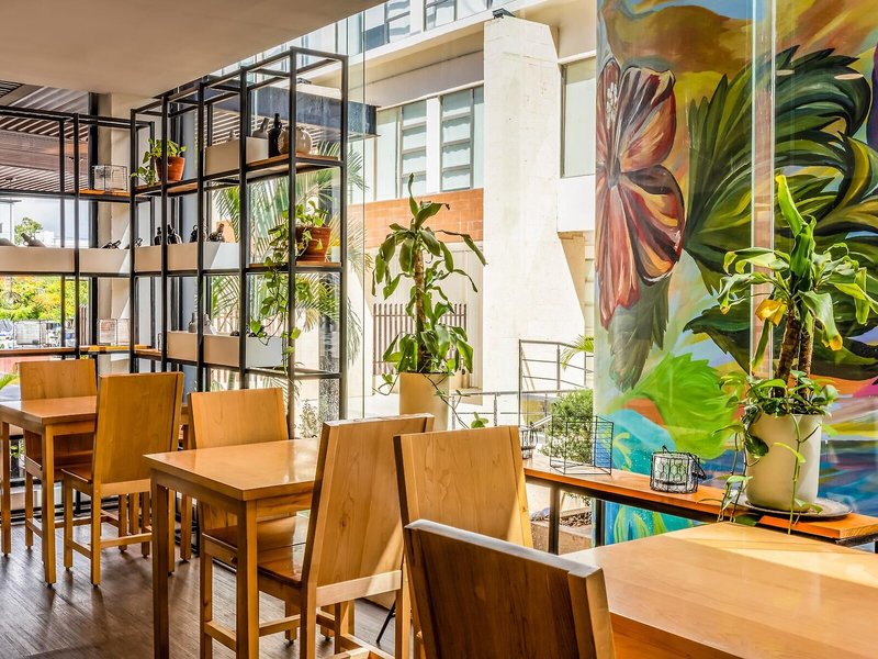 LQ Hotel by La Quinta Cancun 22