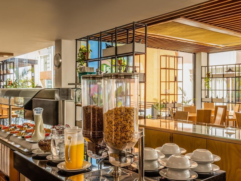 LQ Hotel by La Quinta Cancun 26