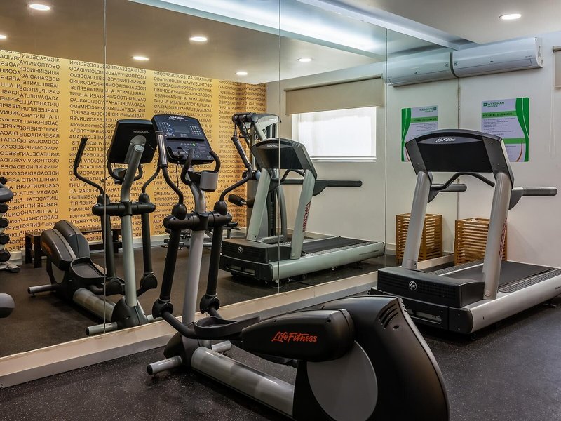 LQ Hotel by La Quinta Cancun 32