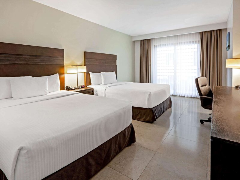 LQ Hotel by La Quinta Cancun 34