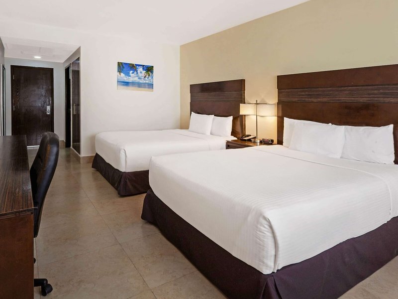 LQ Hotel by La Quinta Cancun 49
