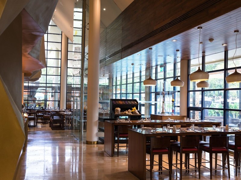 Jumeirah Creekside Hotel 20