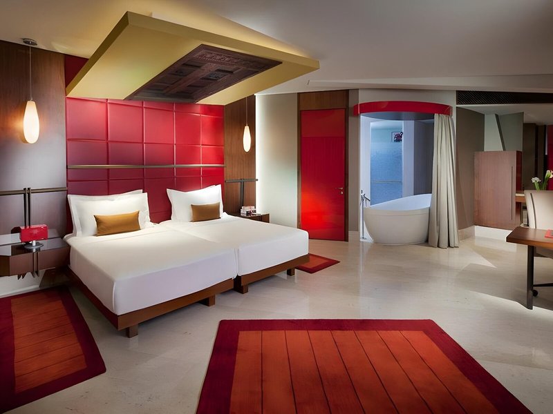 Jumeirah Creekside Hotel 42