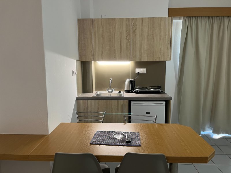 Acropolis Apartments 10