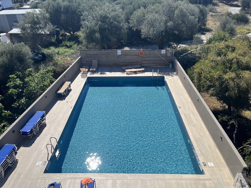 Acropolis Apartments 3