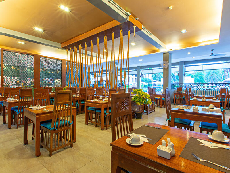 Rawai Palm Beach Resort 8