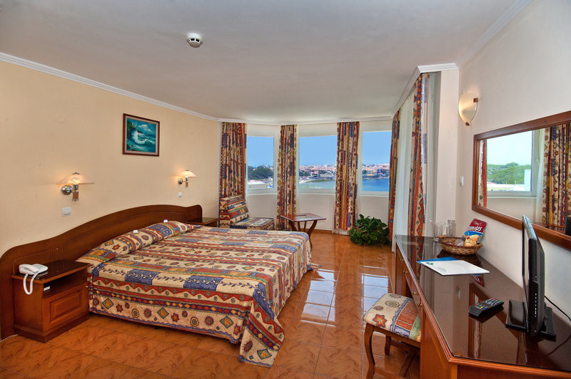 Villa List 13
