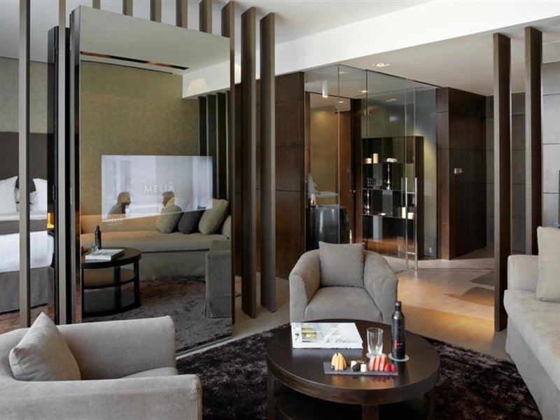 The Canvas Hotel Dubai MGallery by Sofitel  43