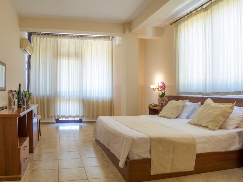 Akropoli Hotel 14