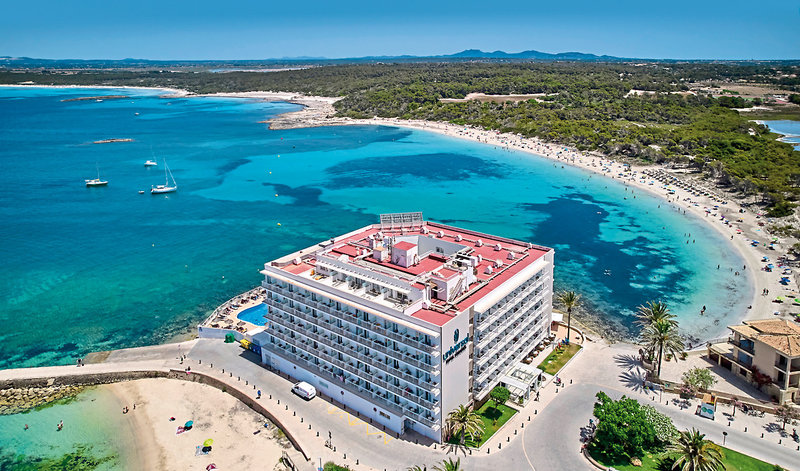 Universal Hotel Marques 1