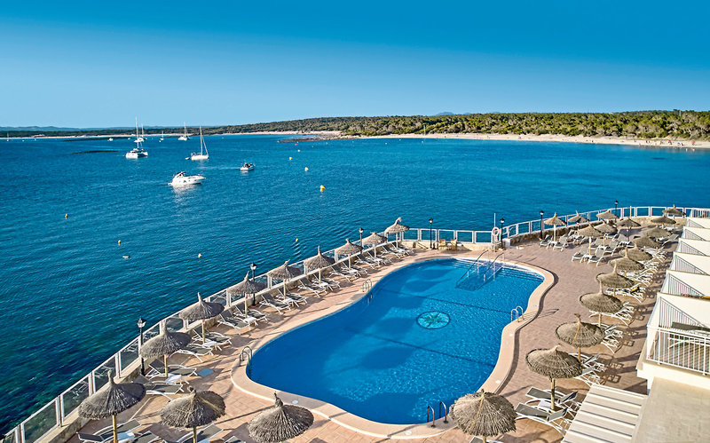 Universal Hotel Marques 4