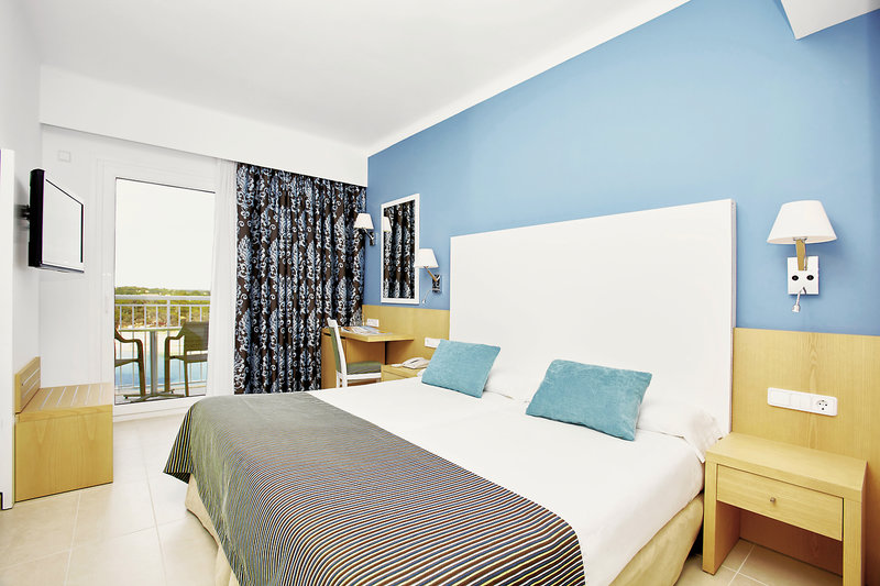 Universal Hotel Marques 8