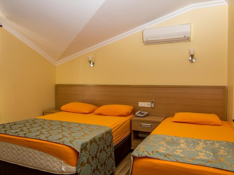 Magic Tulip Beach 19