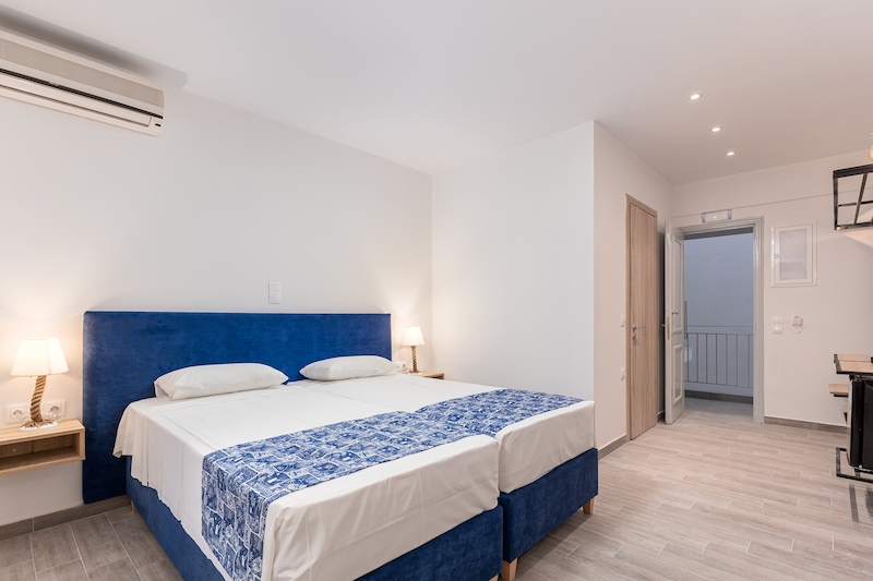 Sirocco Hotel 8
