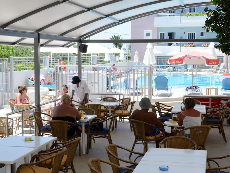 Marianna Hotel & Apartments 14