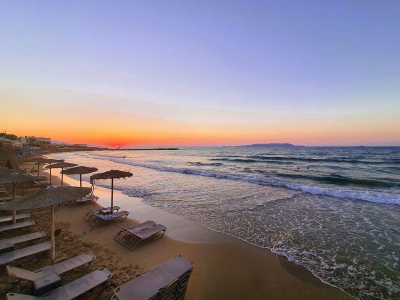 Sunset Beach Hotel 3