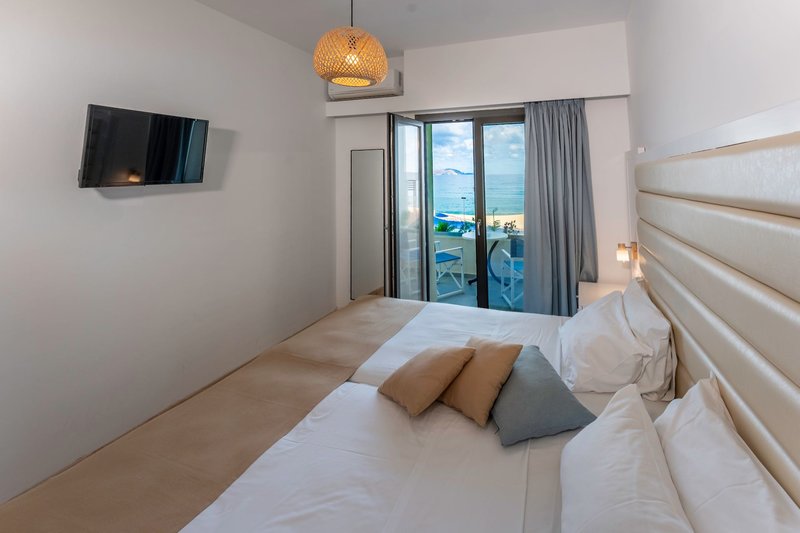 Sunset Beach Hotel 22