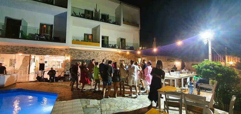 Sunset Beach Hotel 28