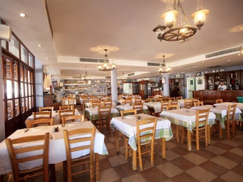 Captain Karas Apartments 15