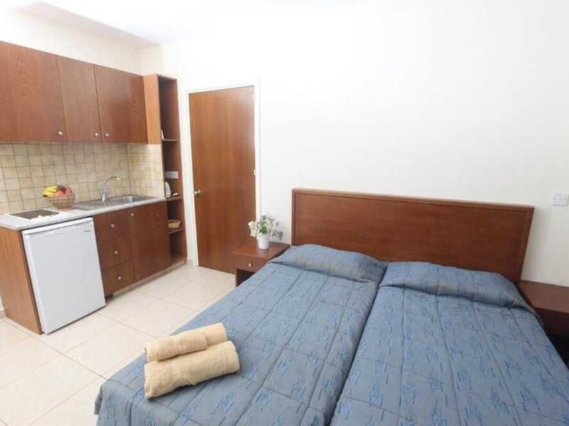 Captain Karas Apartments 31