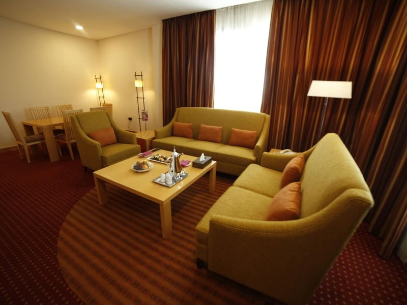 City Seasons Muscat 11