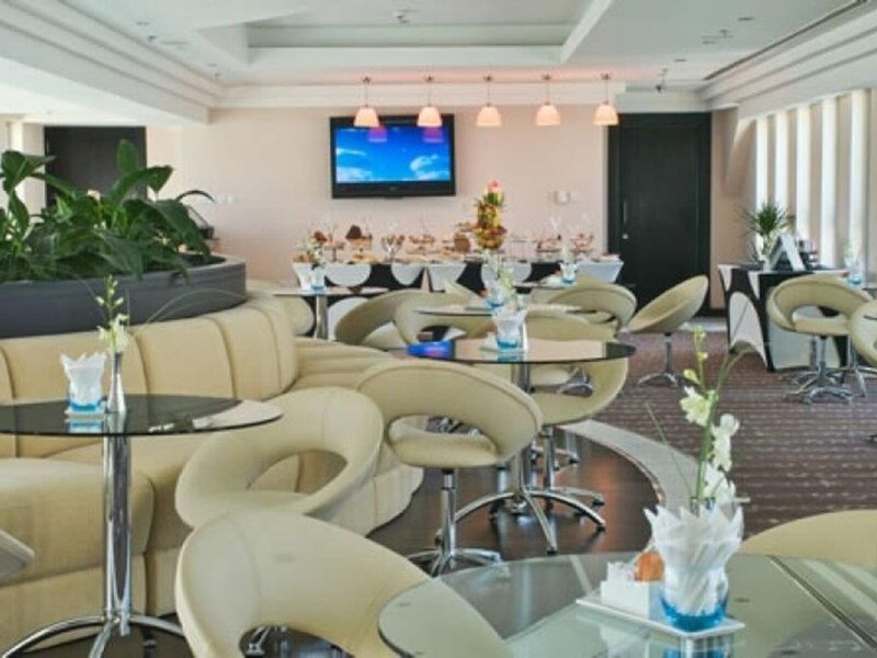 City Seasons Muscat 16