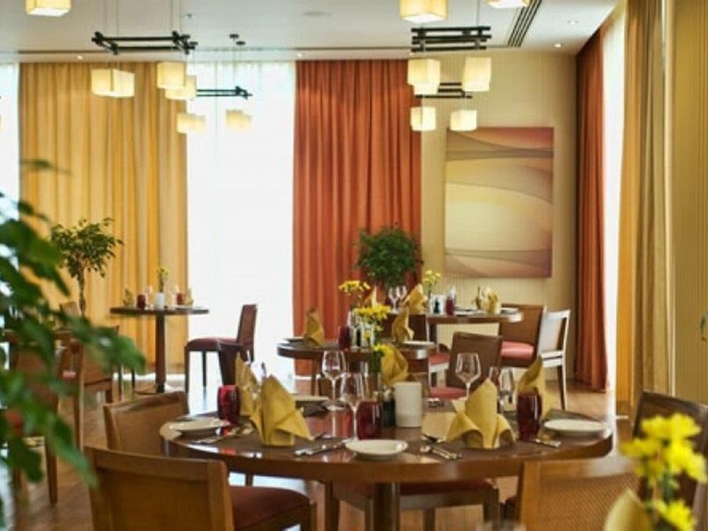 City Seasons Muscat 17