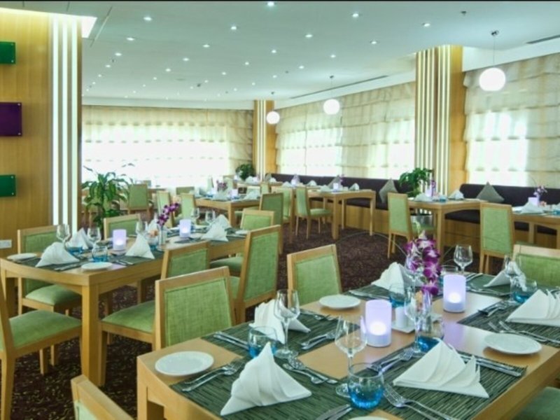 City Seasons Muscat 21