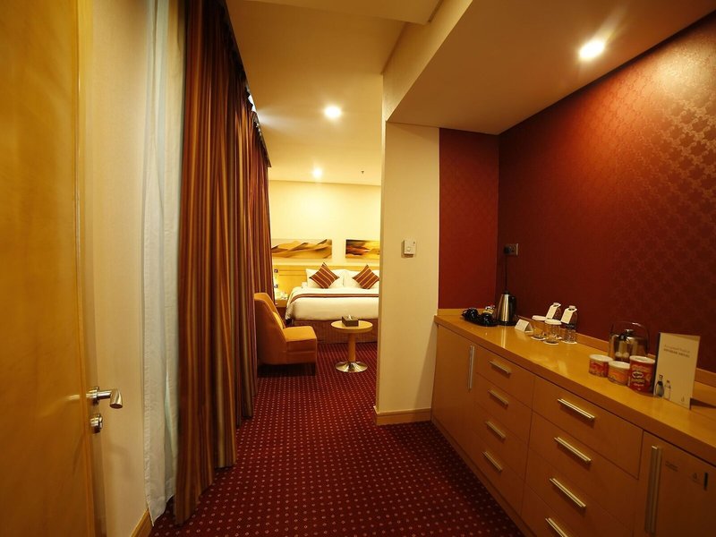 City Seasons Muscat 28