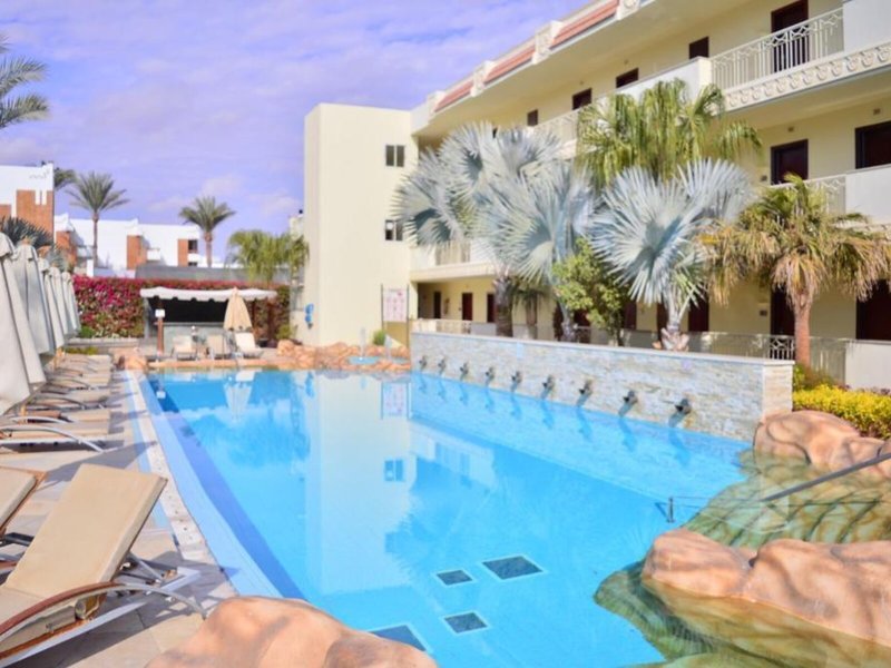 Xperience Sea Breeze Resort 14