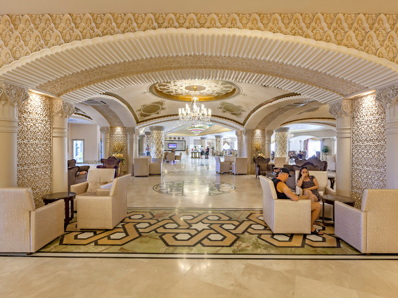 Royal Alhambra Palace 20 - Lounge / Lobby