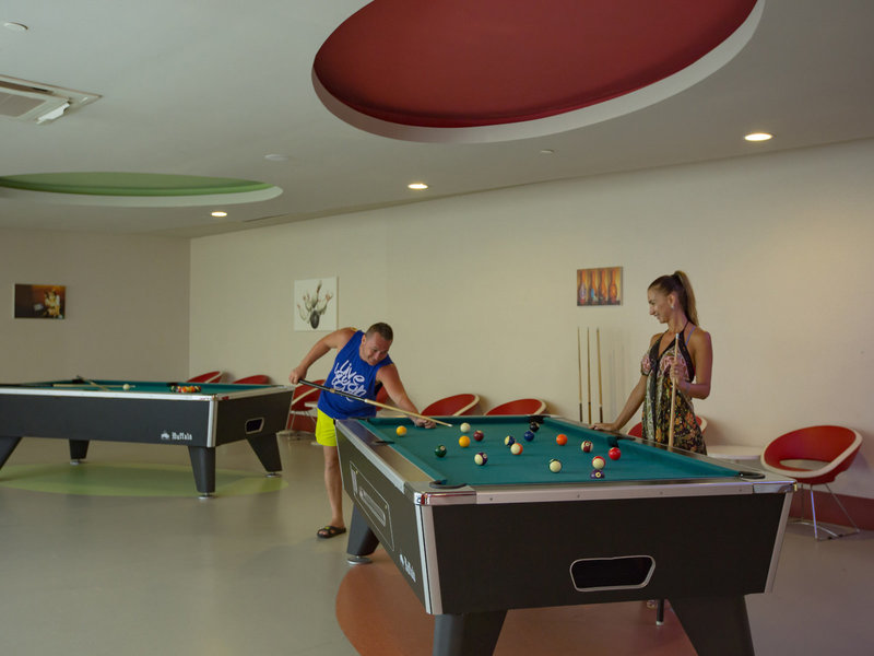 Royal Alhambra Palace 47 - Sports and leisure