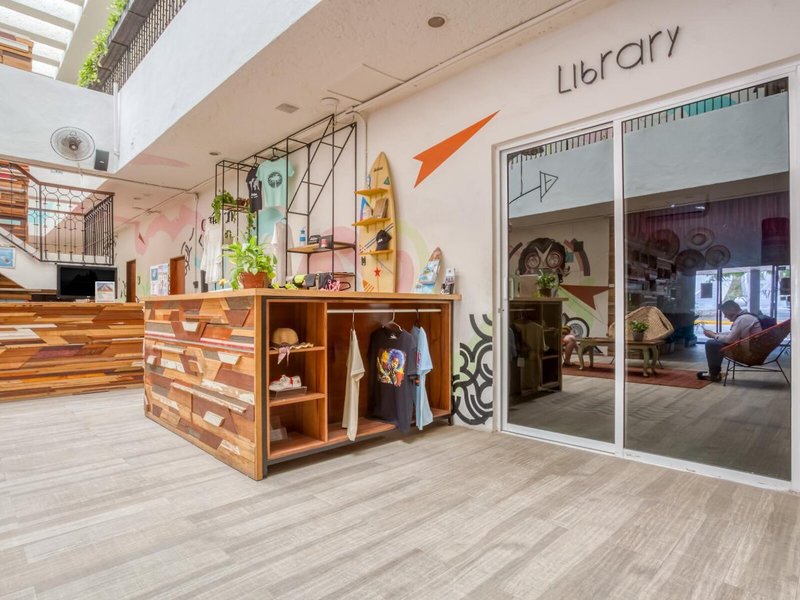 Selina Cancun Downtown 15