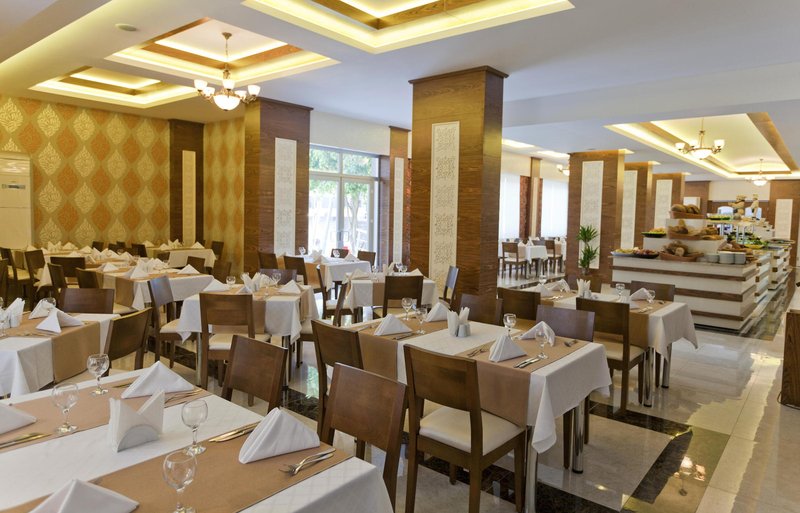 Monart City Hotel 8