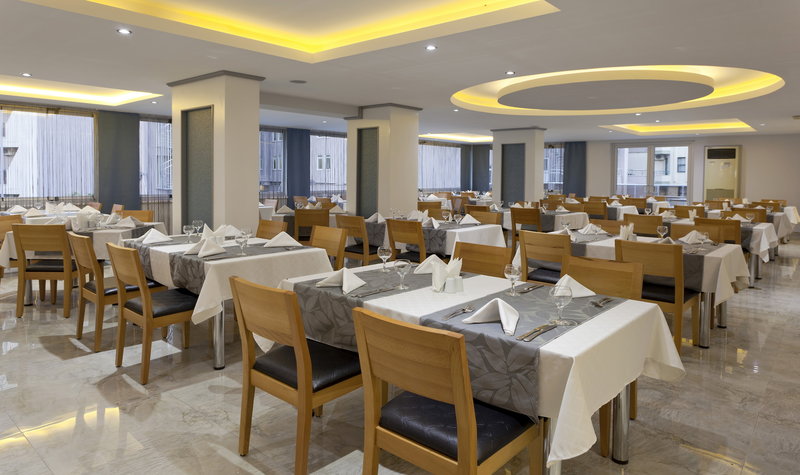 Monart City Hotel 12