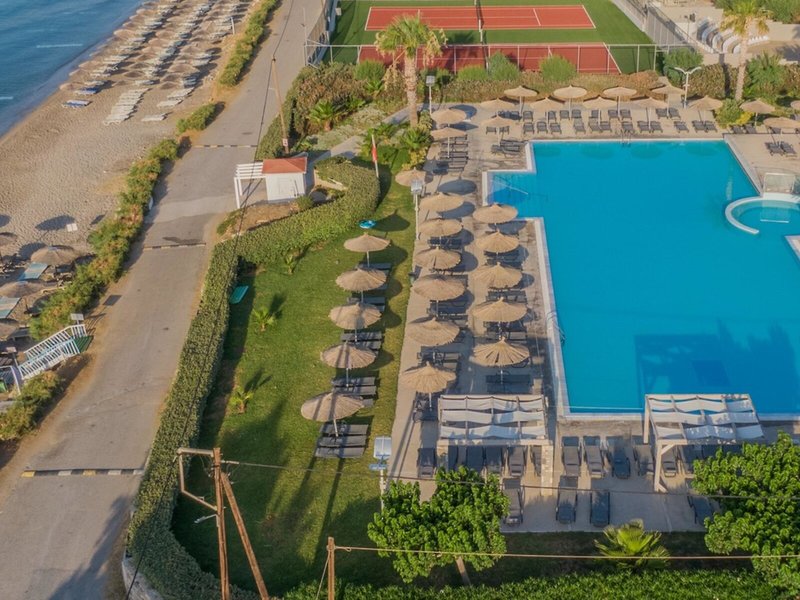 Akti Palace Resort & Spa 9